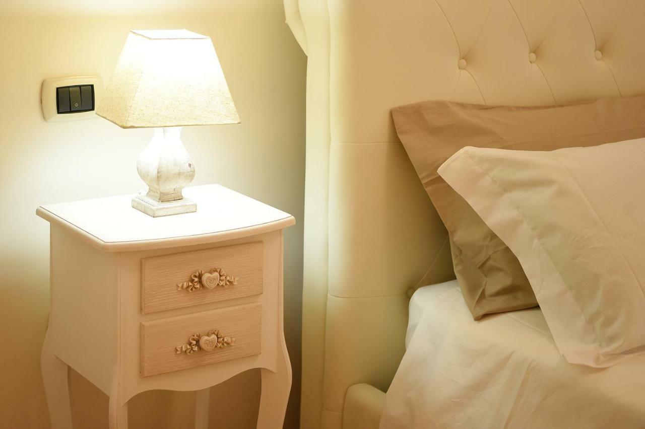 B&B Bonnes Suites 나폴리 외부 사진