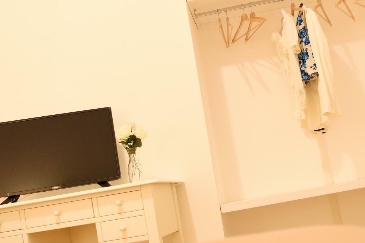 B&B Bonnes Suites 나폴리 외부 사진