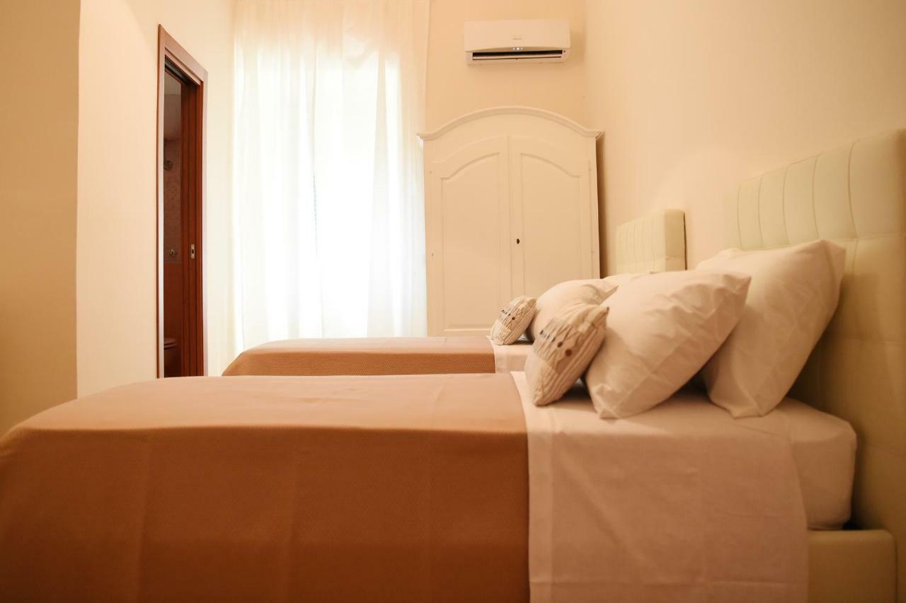 B&B Bonnes Suites 나폴리 외부 사진