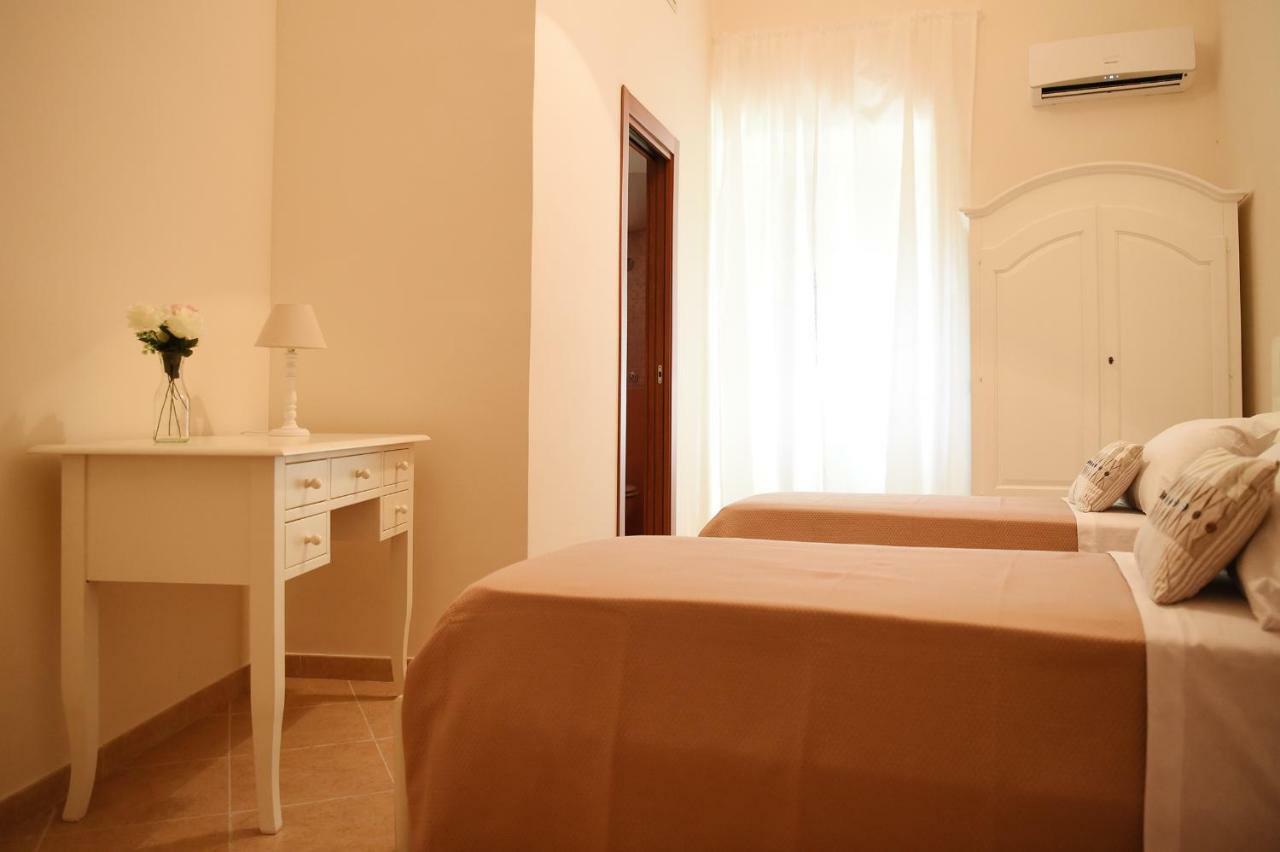 B&B Bonnes Suites 나폴리 외부 사진