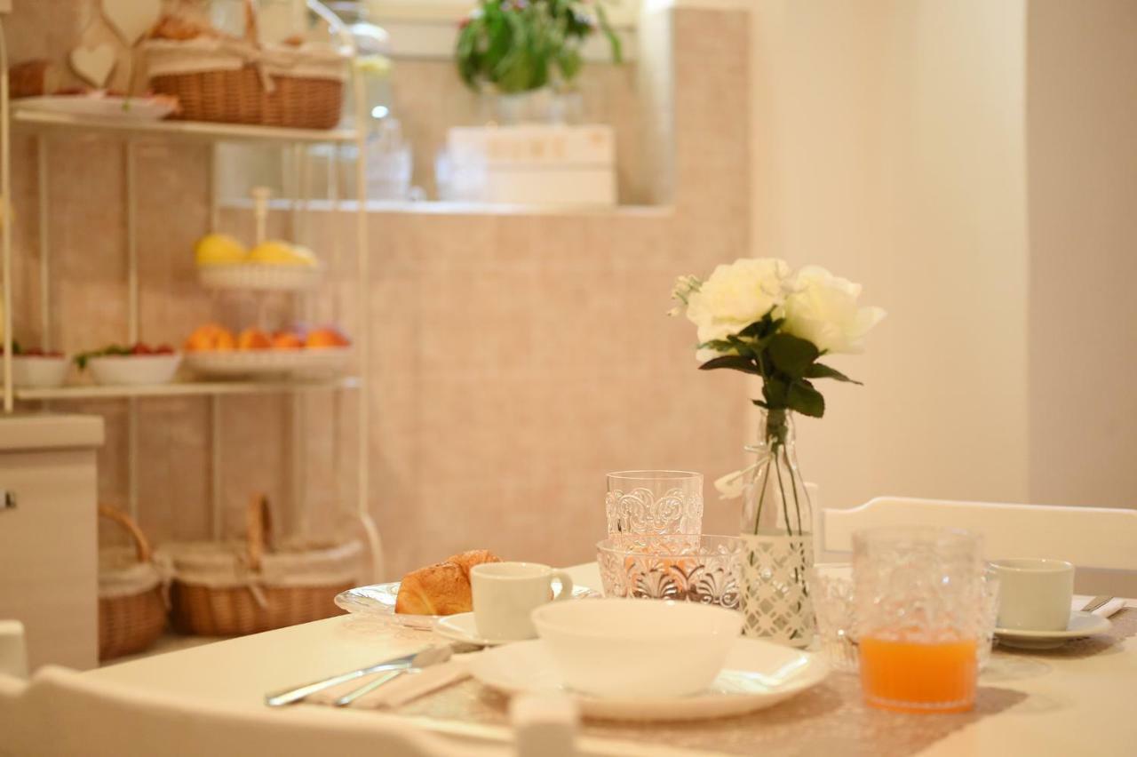 B&B Bonnes Suites 나폴리 외부 사진