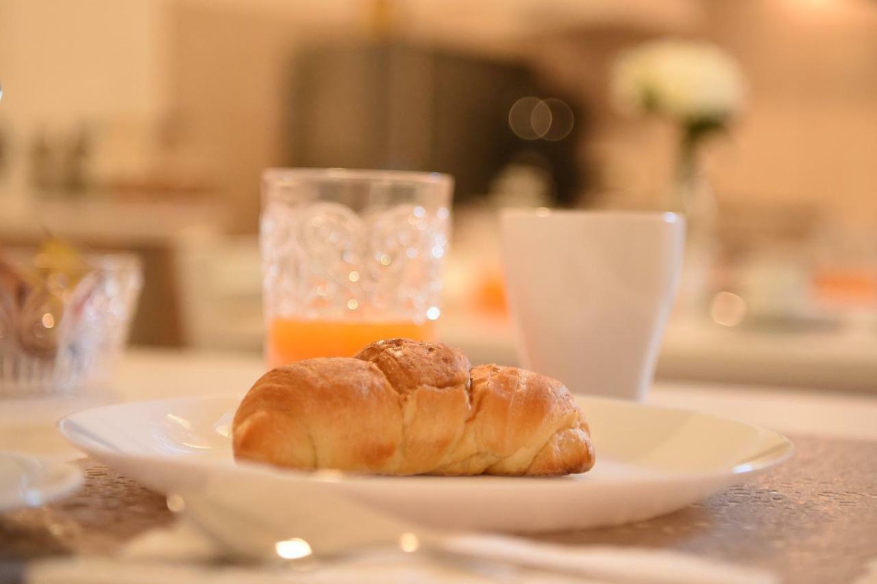 B&B Bonnes Suites 나폴리 외부 사진